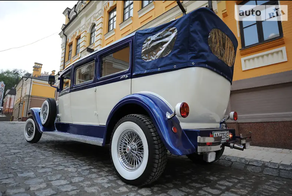 Три самых эффектных ретроавто, которые продают в Украине: цены и фото